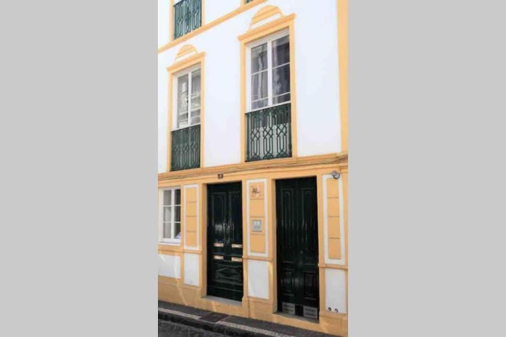 Pdl Central Apartments - Three Ponta Delgada Zewnętrze zdjęcie