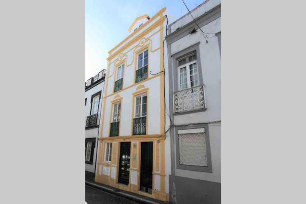 Pdl Central Apartments - Three Ponta Delgada Zewnętrze zdjęcie